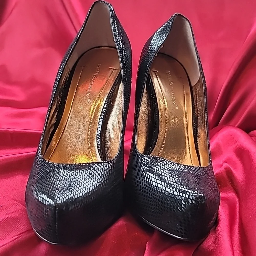 BCBGENERATION platform stiletto PARADE black snakeskin print leather sz …